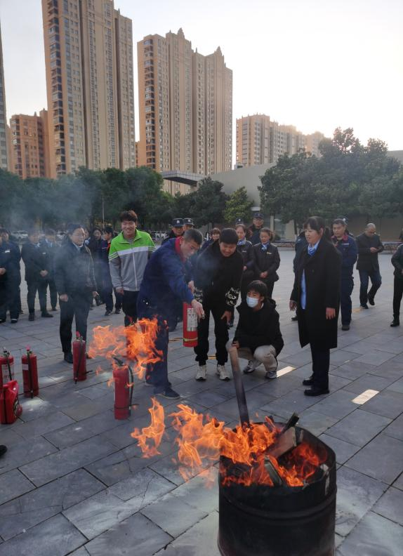 落實消防責任，防范安全風險