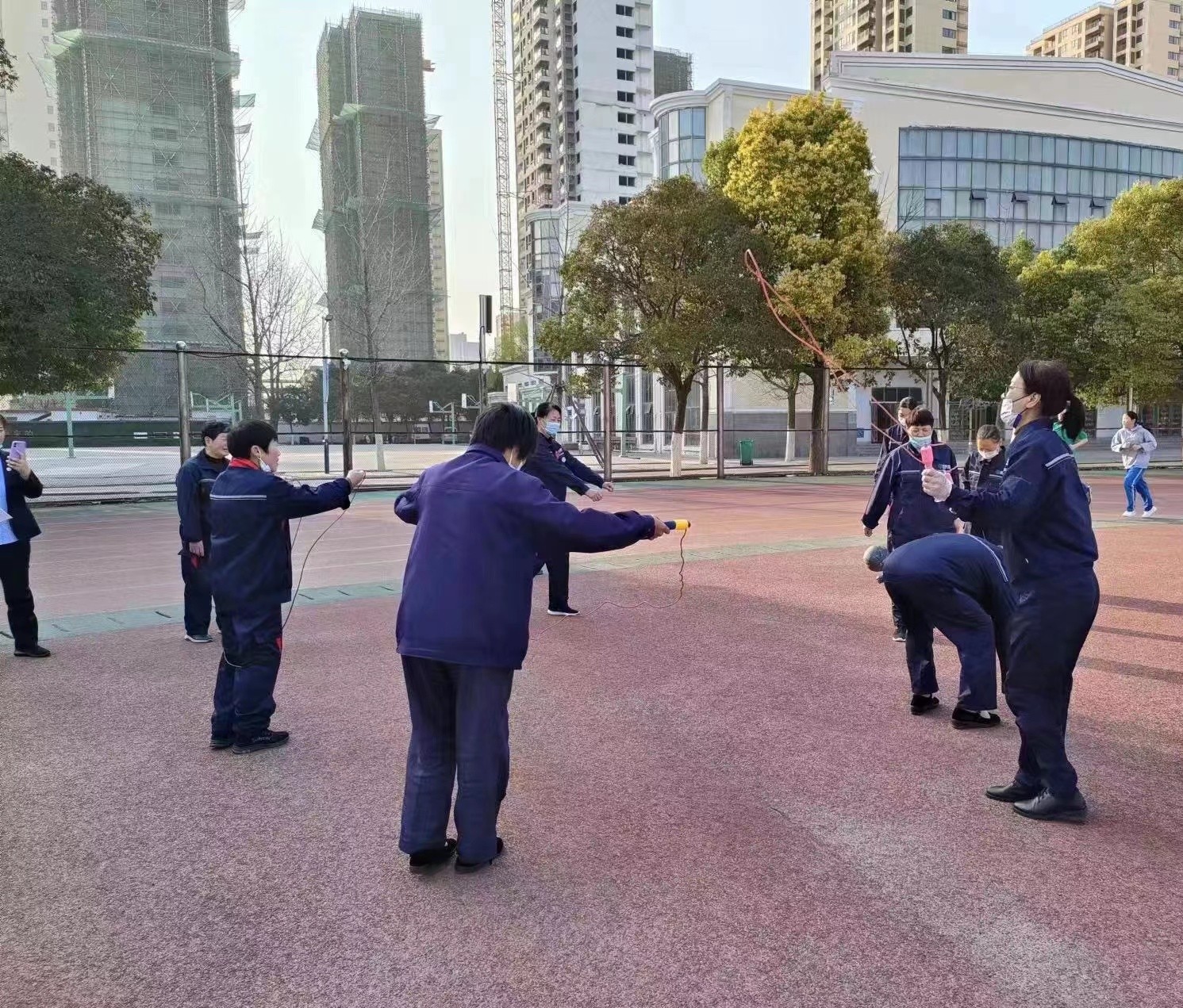 干好！玩好！--邦和物業黨支部引領各項目開展三八節活動