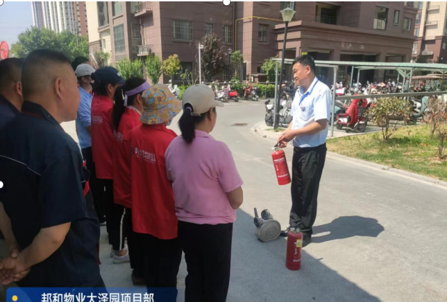 烈焰映朝霞，勇者顯擔當 ——安徽邦和物業在危機時刻彰顯專業與擔當